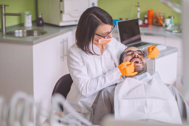 Best Emergency Cosmetic Dentistry (e.g., broken veneers) in Collinsville, CT
