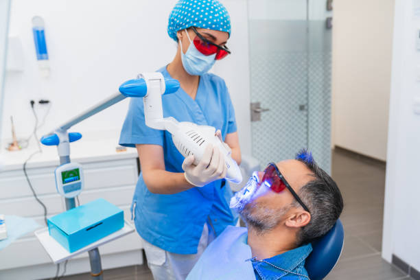 Best Emergency Care for Gum Disease in Collinsville, CT